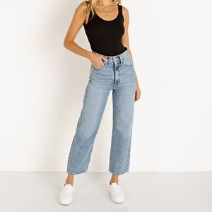 Brand New Levi’s Ribcage Straight Ankle Jeans